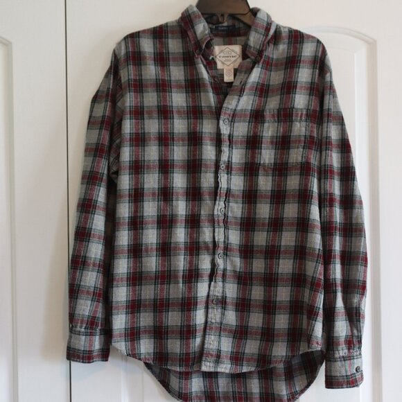 St. John's Bay Other - St John's Bay Quality Menswear 100% Cotton Flannel Plaid Button Down Size Medium